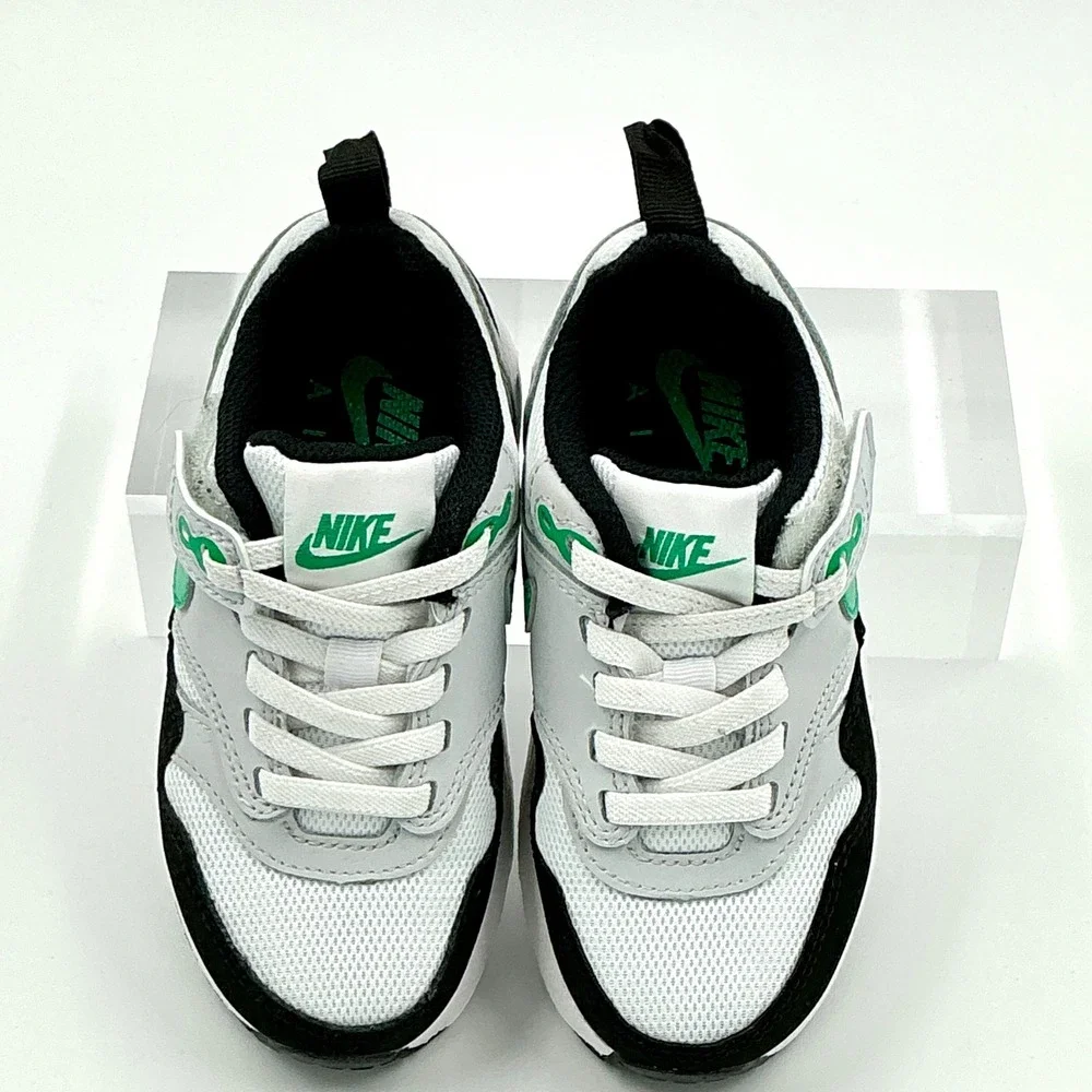 Nike Boys Size 8C 8 Childs Sneaker White Black Green Air Max SYSTM Kids